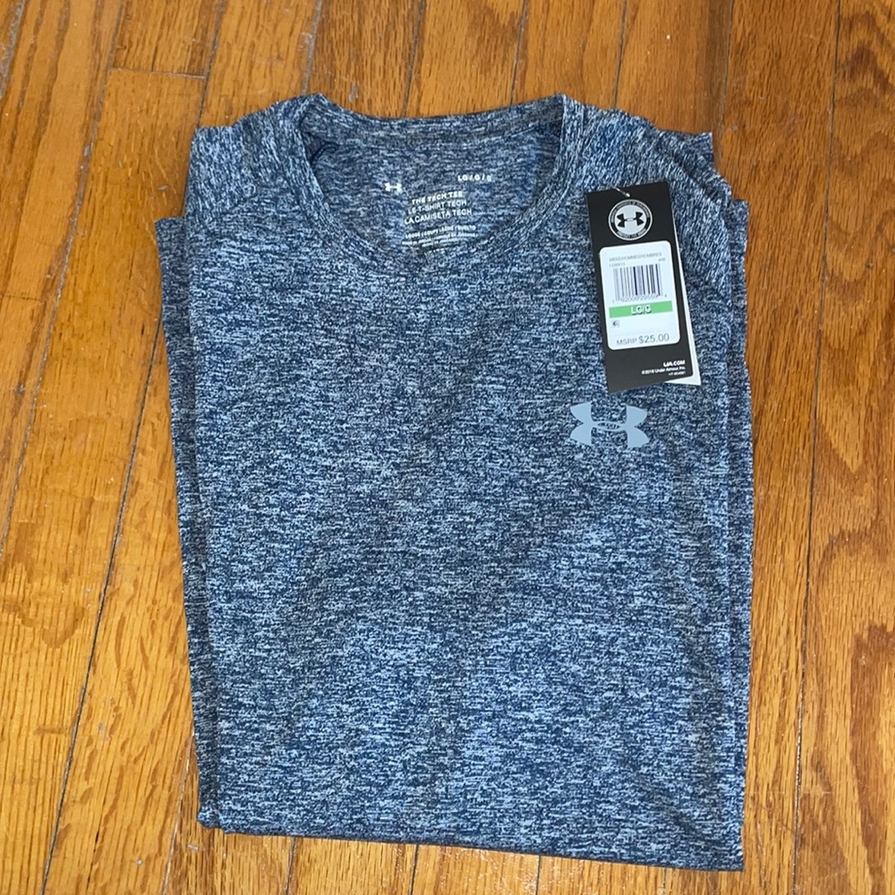 UNDERARMOUR tech tee